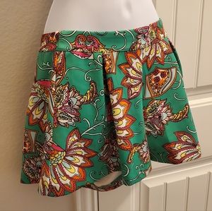 NWT Gianni‎ Bini "Paradise City" Wide Leg Shorts
